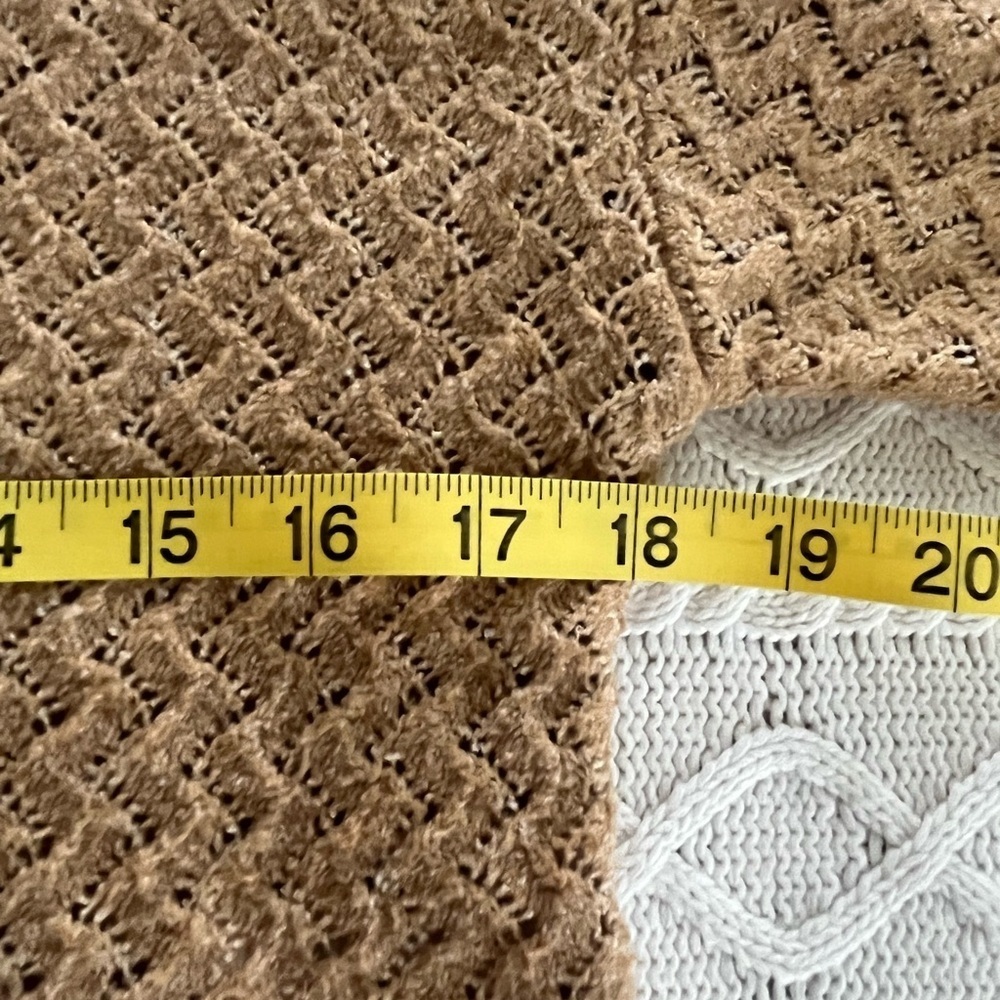 Zara Beige Cardigan Long Sleeve Cropped Sweater Juniors Size 9/10 - Picture 14 of 15